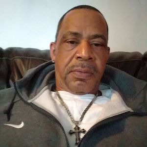 Meet your Posher, Lloyd